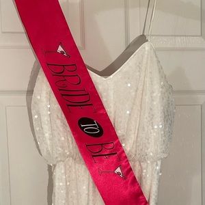 Aidan Mattox White Crystal Dress Size 4